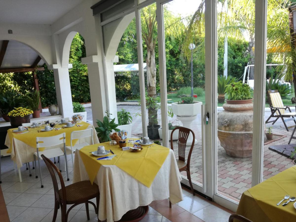 B&B Villa Di Bartolomeo Capaccio ภายนอก รูปภาพ