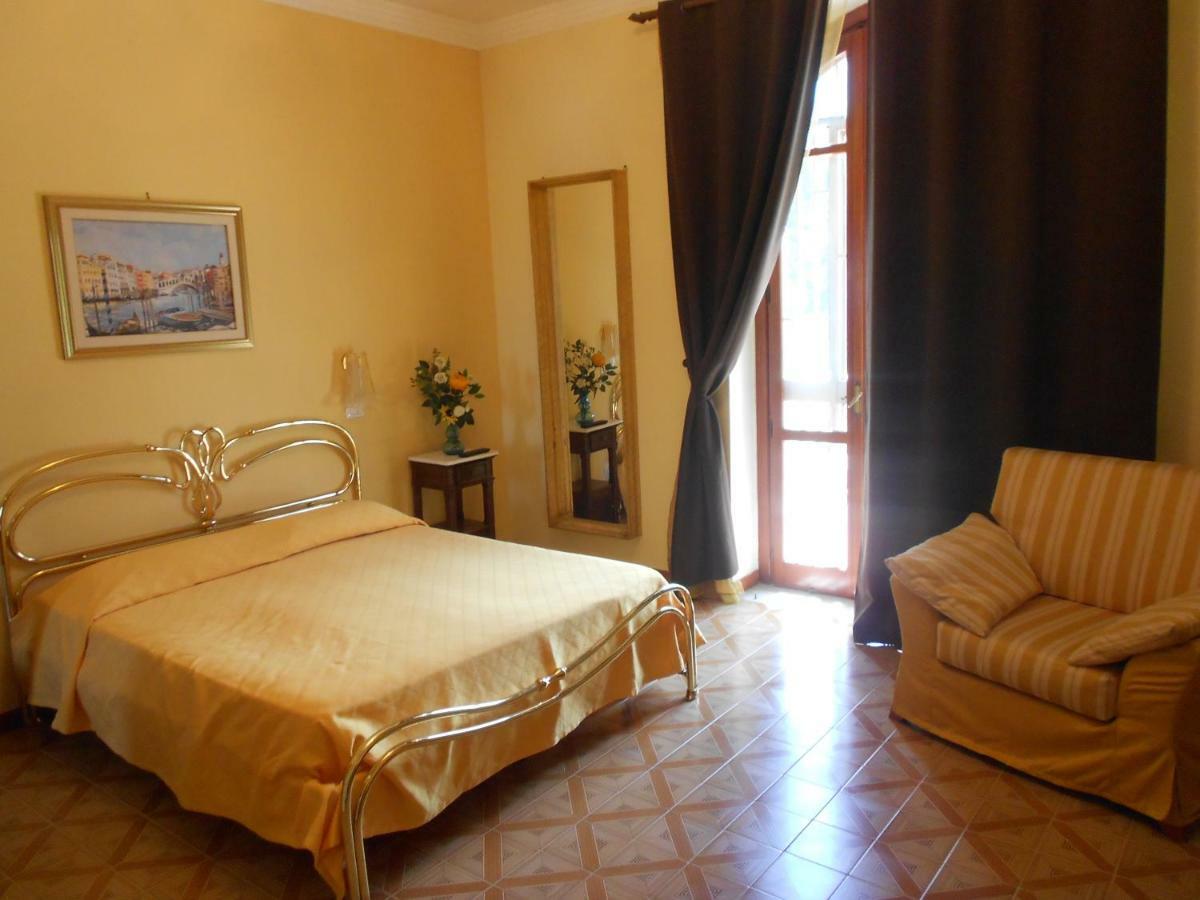 B&B Villa Di Bartolomeo Capaccio ภายนอก รูปภาพ